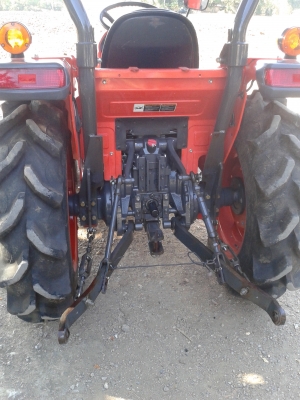 ขายรถไถคูโบต้า KUBOTA L 3008 (4WD) พร้อมใบมีดคานล่าง