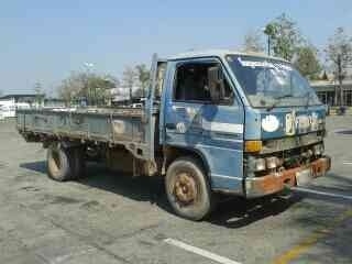 ขายหกล้อ Isuzu NPR59LU5 เครื่อง 4BD1-115 แรง รถห้าง ปี 31 กระบะคาร์โก้ 4.5 เมตร ทะเบียนพร้อม