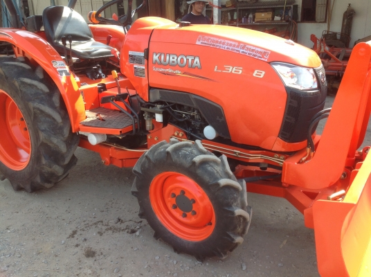 ปัญญาแทรคเตอร์มาแล้ว...จัดมาตามคำเรียกร้อง คูโบต้า L3608 ใบมีดคานล่าง  ผาน6x22