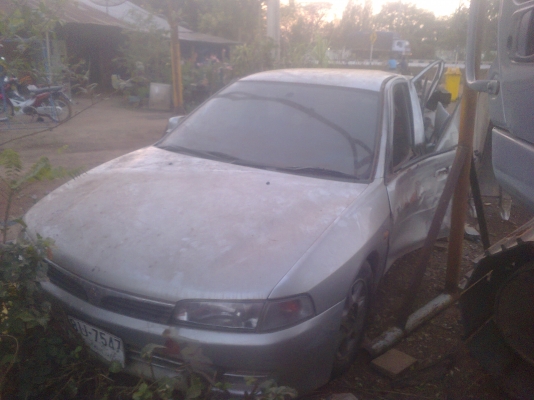 ขายซากรถเก๋งมิตซูท้ายเบนซ์-ปี96/ราคา-39,000$