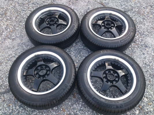 ขายแม็กLENSO (แม็กทำสีแล้ว) 4รู100,114 พร้อมยางMICHELIN 185/60R15 ยางปี11 ดอกยางลึกเท่ากันไม่แตกลายไม่กินข้างสภาพยาง90\% (ยางไม่มีปะ) จำนวน 1 ชุด