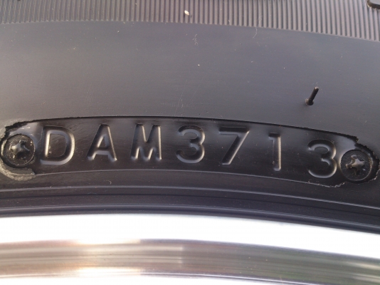 ขายแม๊ก เชฟโรเลต ถอดป้ายแดงพร้อมยาง บริสโตน 245/70R16 ยางสัปดาห์ที่37 ปี13 ตุ่มหน้ายางอยู่ครบทุกเส้น (สภาพใหม่มาก) จำนวน 1 ชุด