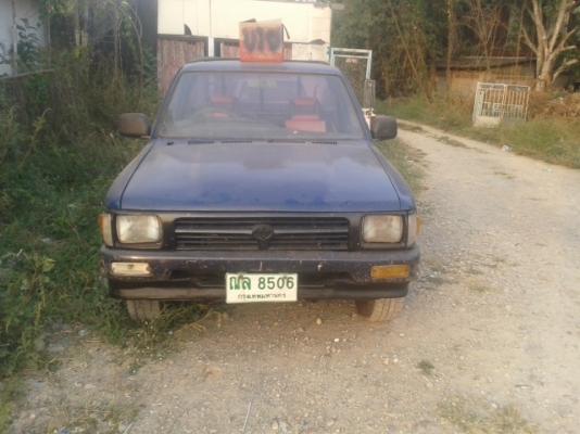 รถอยู่สุรินทร์ อำเภอสังขะ หมู่บ้านญาดา 0898449231 (นก) ขายไมตี้หัวเดียว รถพร้อมใช้งานหนัก เครื่องดีคัสซีสวย แอร์เย็น สีไม่สวย รถปี/2534