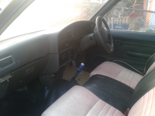 รถอยู่สุรินทร์ อำเภอสังขะ หมู่บ้านญาดา 0898449231 (นก) ขายไมตี้หัวเดียว รถพร้อมใช้งานหนัก เครื่องดีคัสซีสวย แอร์เย็น สีไม่สวย รถปี/2534