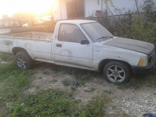 ขายไมตี้วางเจ ติดแก๊สไต้ท้อง  พวงมาลัยพาวเวอร์ แอรฺเย็น ขี่มัน ประหยัด ทะเบียนไม่ขาด สีไม่สวย ทรงดี ตะเข็บเดิมๆปี2535