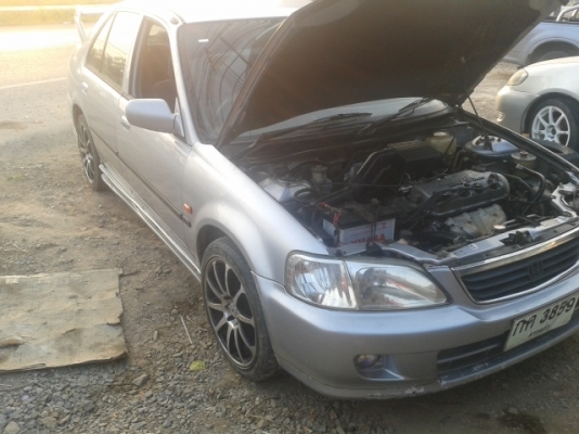 จัดไฟแนนเล็กได้80000บาทติดเครดิสออกรถได้ ภายในวันเดียวใช้บัตรใบเดียว ซิตี้ท้ายซีปี2000มีแก๊สมีชุดแต่งล้อครบแต่ยางแตกหนึ่งล้อพร้อมใช้งาน