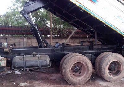 ขายสิบล้อดั้มพ์ FM17 เครื่อง HO7C บะมิเนียม สวยพร้อมใช้ โทร 088-4501277