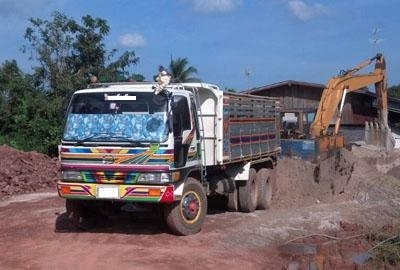 ขายสิบล้อดั้มพ์ FM17 เครื่อง HO7C บะมิเนียม สวยพร้อมใช้ โทร 088-4501277