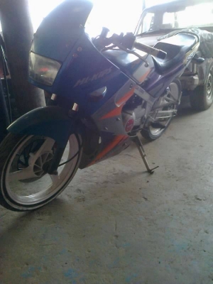 ขาย คาวาซากิ KR150 SSR สภาพตามรูป ทะเบียนพร้อมไม่ขาด  รถออกมือหนึ่ง ไม่เคยล้ม สนใจติดต่อ 088-2802318 ต่อได้รคับ