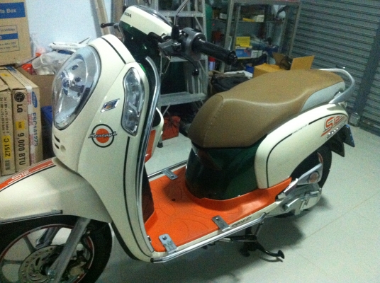 ต้องการขาย มอเตอร์ไซ HONDA Scoopy-i