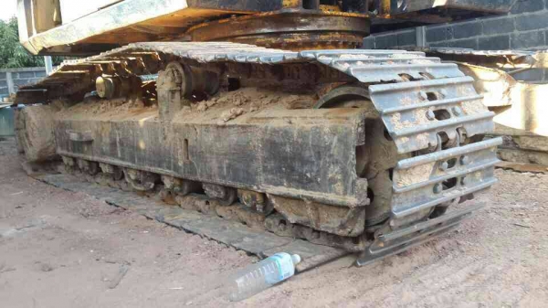 KOMATSU PC 200-5 เครื่องเดิม ปั้มเดิม เล่มพร้อมโอน