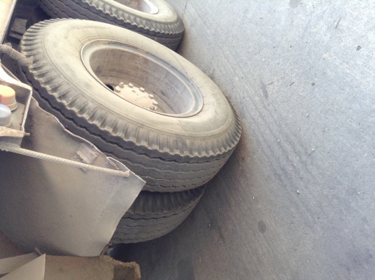 ขาย10ล้อ195ช่วงยาวรถห้าง ขาย10ล้อ195ช่วงยาวรถห้าง