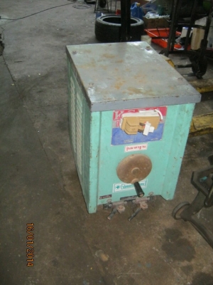 ขาย ตู้เชื่อม 300 แิิอมป์ 2500 บาท ขาย ตู้เชื่อม 300 แิิอมป์ 2500 บาท