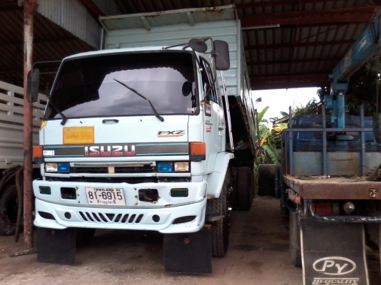 ขายรถสิบล้อ รถสวย สภาพดี พร้อมใช้งาน  0819563995