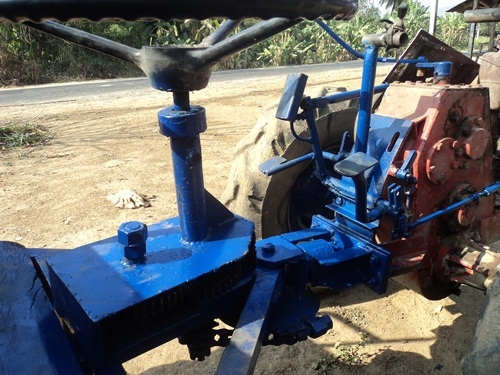 มาใหม่แล้วครับ รอไม่กีวันก็เสร็จ ให้ผมเช็คให้ก่อนครับ (เป็นเครื่องคูโบต๊า 95 HP มาใหม่แล้วครับ รอไม่กีวันก็เสร็จ ให้ผมเช็คให้ก่อนครับ (เป็นเครื่องคูโบต๊า 95 HP