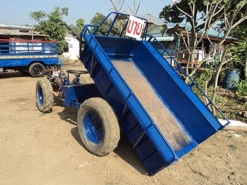 มาใหม่แล้วครับ รอไม่กีวันก็เสร็จ ให้ผมเช็คให้ก่อนครับ (เป็นเครื่องคูโบต๊า 95 HP มาใหม่แล้วครับ รอไม่กีวันก็เสร็จ ให้ผมเช็คให้ก่อนครับ (เป็นเครื่องคูโบต๊า 95 HP