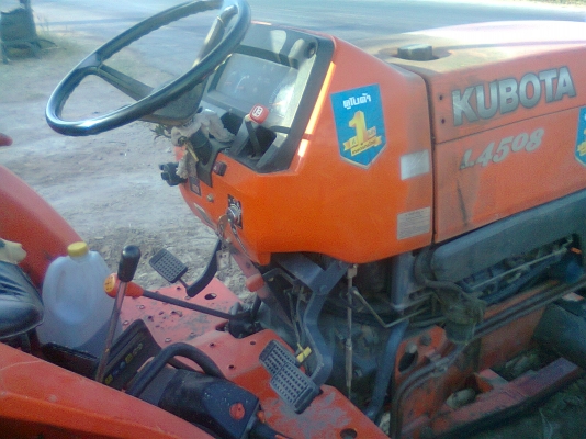 ขายรถไถ KUBOTA L 45 4WD สภาพพร้อมใช้งาน