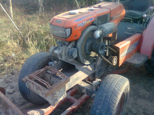 ขายรถไถคูโบต้านั่งขับ KUBOTA RT 140