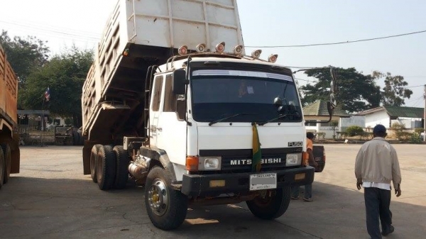 ขายดาว Fuso รถบ้านสภาพพร้อมใช้