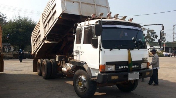 ขายดาว Fuso รถบ้านสภาพพร้อมใช้