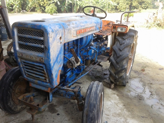 ขายรถไถ20แรงคูโบต้าพร้อมใช้งาน สภาพเดิมๆ