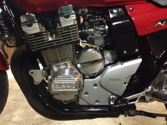 XJR 400 ปี2000 โฉมนกแก้ว อินวอย สพม แท้ๆ XJR 400 ปี2000 โฉมนกแก้ว อินวอย สพม แท้ๆ