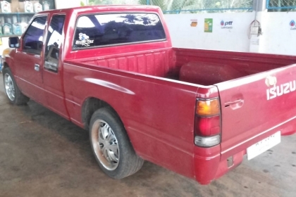 ***ขายแล้วครับขอบคุณ Truck2hand ขายกระบะแค็ป มังกรทองยอดนิยม ISUZU SPACECAB 2.5 SL 90HP ปี37/94 เครื่องเดิมเกียร์เดิม เครื่องมังกรทอง แน่นแรง ไม่เยิ้ม ประหยัด เกียร์ดีไม่หลุด ช่วงล่างแน่นคัสซีดีเดิมไม่ผุ ไม่ปะไม่ดาม กระบะพื้นดีไม่ผุ หัวบางเดิม หน้า-หลังเด