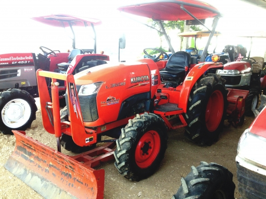 ขายด่วนรถไถคูดบต้ารุ่นใหม่ L3608 พร้อมดันดินและโลเตอร์ลี่สนใจสอบถามได้ที่คุณสมพงษ์087-8390653