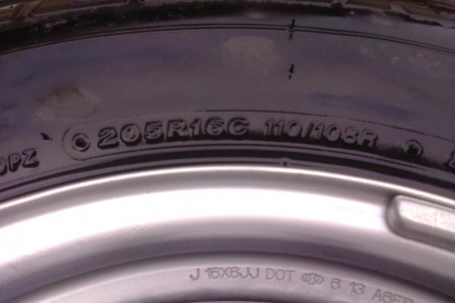 ล้อกระทะ16พร้อมยาง205R16บิดโตนดูเลอร์689ป้ายแดงปี13ทุกล้อ