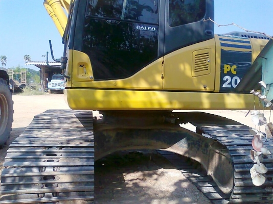รถขุด KOMATSU PC200-7 รถสวย ระบบไฟฟ้าครบ ราคาต่อรองได้
