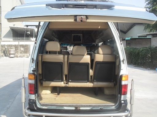 รถตู้หลังคาสูง แต่งภายในแล้ว สภาพดี