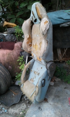 ขายเบาะแท้เก่าญี่ปุ่นครับ ตามสภาพครับ 500 มารับเองนะครับ