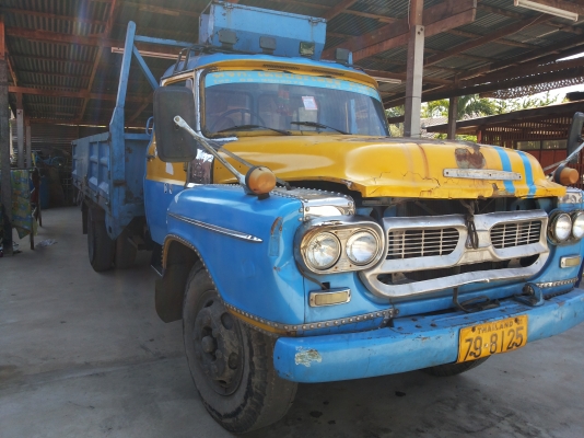 ขายรถหกล้อ เครื่อง 160 แรง หกล้อหัวยาว  ทะเบียนพร้อมโอน