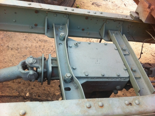 ISUZU หัวยาว (ลากคัสซี) เครื่อง EH700