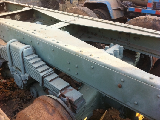 ISUZU หัวยาว (ลากคัสซี) เครื่อง EH700