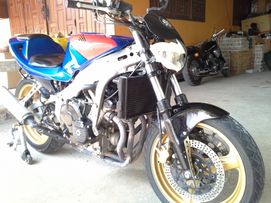 เอาไปขี่เล่นครับ CBR400cc.โครตถูกเครื่องดีเอกสาร สำเนาทะเบียน