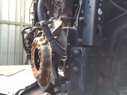 ขายหัวHino Mega นำเข้าจากญี่ปุ่นพร้อมเครื่อง Jo8c ตัดมาพร้อมคัซซี