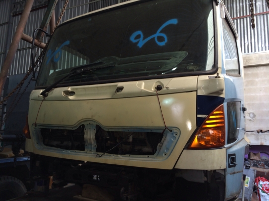 ขายหัวHino Mega นำเข้าจากญี่ปุ่นพร้อมเครื่อง Jo8c ตัดมาพร้อมคัซซี