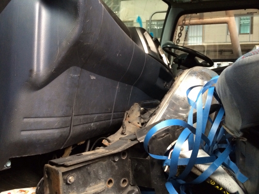 ขายหัวHino Mega นำเข้าจากญี่ปุ่นพร้อมเครื่อง Jo8c ตัดมาพร้อมคัซซี