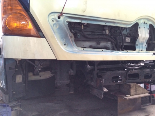 ขายหัวHino Mega นำเข้าจากญี่ปุ่นพร้อมเครื่อง Jo8c ตัดมาพร้อมคัซซี