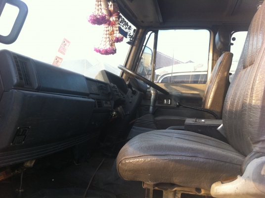 ISUZU FXZ เทเลอร์แมคโค เครื่อง 195 Turbo สภาพพร้อมใช้ เพราะใช้งานอยู่ ทะเบียนพร้อมโอน ราคาต่อรอง