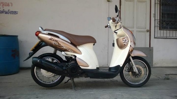 Jelato เกือบปี 2013 วิ่ง 4000 ขายถูกๆ ต่อรองได้เยอะ ลดได้เป็นพัน