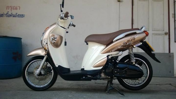 Jelato เกือบปี 2013 วิ่ง 4000 ขายถูกๆ ต่อรองได้เยอะ ลดได้เป็นพัน