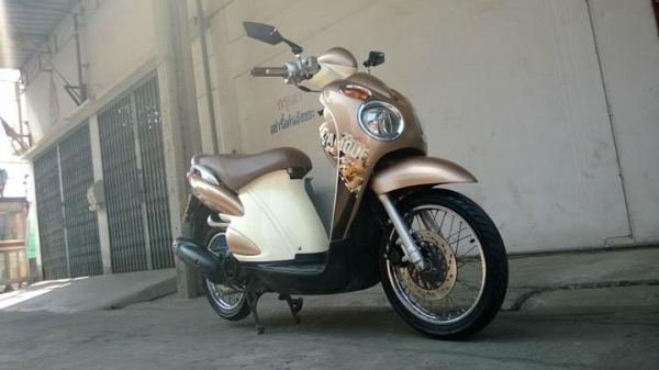 Jelato เกือบปี 2013 วิ่ง 4000 ขายถูกๆ ต่อรองได้เยอะ ลดได้เป็นพัน