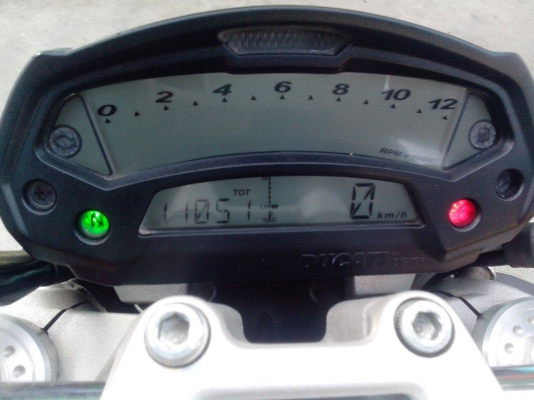 ((ถูกสุด)) ducati monster 795 y 2012 ราคา315000บาทของแต่งให้หมด ((ถูกสุด)) ducati monster 795 y 2012 ราคา315000บาทของแต่งให้หมด