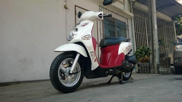 Fiore วิ่งน้อยแค่ 2000 กิโล สวยชุดสีเข้ม ขายถูกๆ ต่อรองได้เป็นพัน