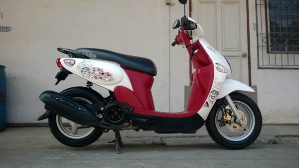 Fiore วิ่งน้อยแค่ 2000 กิโล สวยชุดสีเข้ม ขายถูกๆ ต่อรองได้เป็นพัน Fiore วิ่งน้อยแค่ 2000 กิโล สวยชุดสีเข้ม ขายถูกๆ ต่อรองได้เป็นพัน