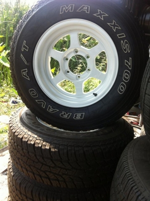 ขายยาง Maxxis Bravo A/T-700  + ล้อ TE-37 ใหม่สดสวยทั้งชุด