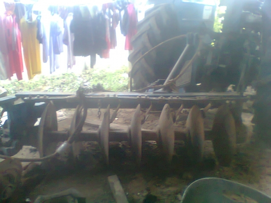 FORD 6600  เอกสารใบอินวอยซ์ อุปกรณ์3ชุด รถสภาพพร้อมใช้งาน