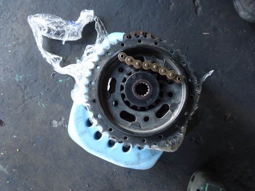 โซ่สเตอร์ของ ซีบี 400 (ฮอนด้าโฟร์)